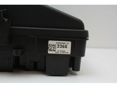 GM 42353366 Fuse & Relay Box