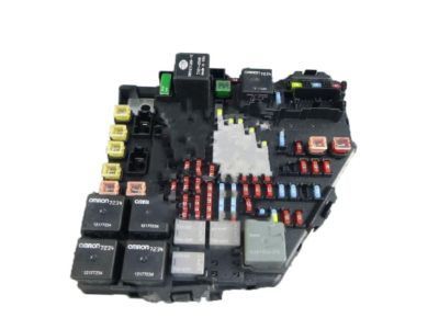 GM 15869077 Relay & Fuse Plate