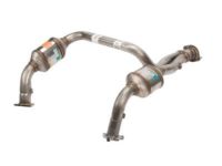 OEM 2000 Chevrolet Silverado 2500 3-Way Catalytic Convertor Assembly (W/ Exhaust Manifold Pipe) - 19206638
