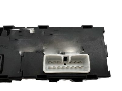 Hyundai 95200-3J700 Relay Assembly-ICM