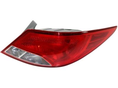 Hyundai 92402-1R610 Lamp Assembly-Rear Combination, RH