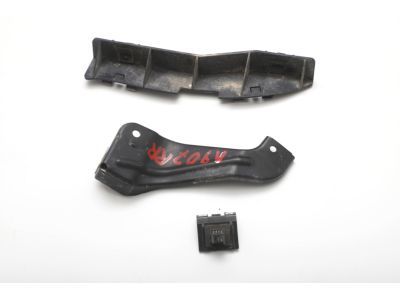 Honda 71593-SCV-A00 Spacer, R. RR. Bumper Side