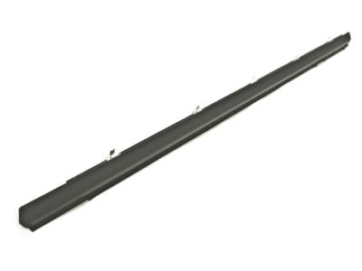 Nissan 82820-ET000 Moulding-Rear Door Outside, RH