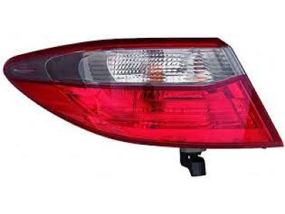 Toyota 81560-06830 Tail Lamp Assembly