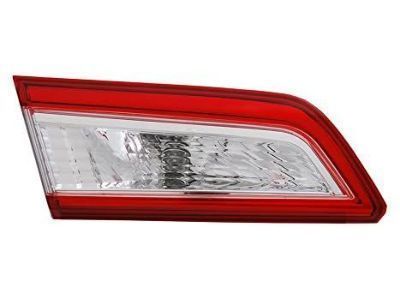 Toyota 81580-06380 Back Up Lamp Assembly