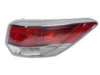 OEM 2014 Toyota Highlander Combo Lamp Assembly - 81550-0E100