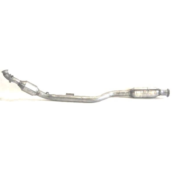 Davico Direct Fit Catalytic Converter and Pipe Assembly 18079