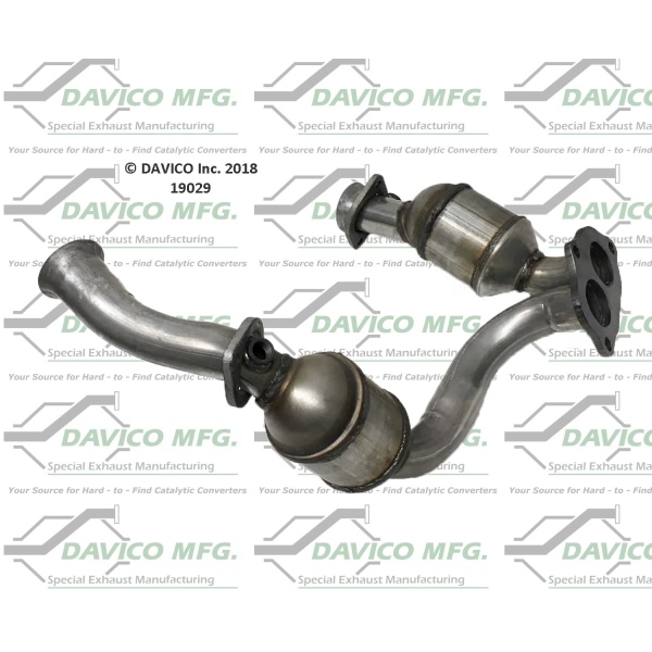 Davico Direct Fit Catalytic Converter and Pipe Assembly 19029