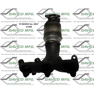 Davico Exhaust Manifold with Integrated Catalytic Converter for 2002 Hyundai Santa Fe - 17169