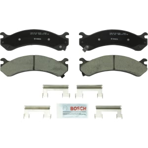 Bosch QuietCast™ Premium Ceramic Front Disc Brake Pads for 2005 Chevrolet Express 3500 - BC784